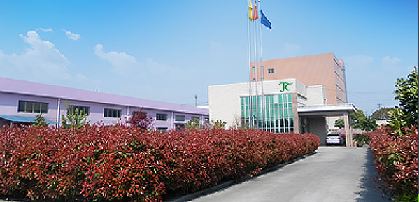 上海金慈實(shí)業(yè)有限公司，丙綸高強(qiáng)絲，丙綸色絲，丙綸中空絲，丙綸異形絲，丙綸夜光紗，高強(qiáng)丙綸絲，丙綸工業(yè)絲，丙綸熒光絲